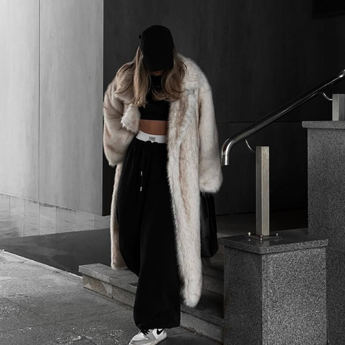 THE LUXE FAUX FUR COAT