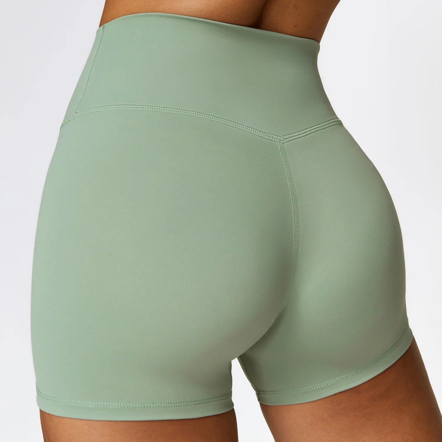 The Momentum Shorts - Elevate Sage Green / S