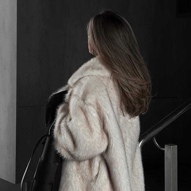 THE LUXE FAUX FUR COAT