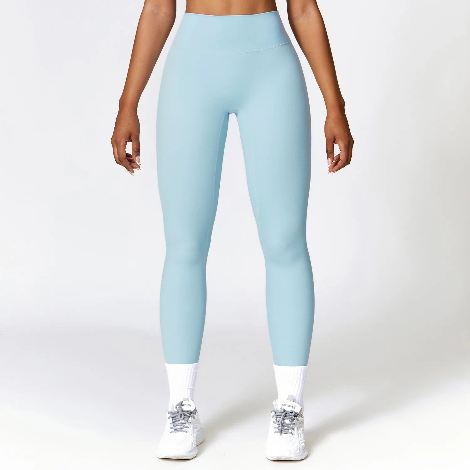 The Momentum Leggings - Elevate Sky Blue / S