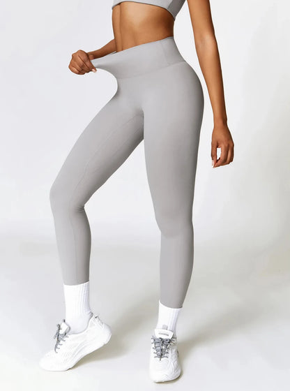 The Momentum Leggings